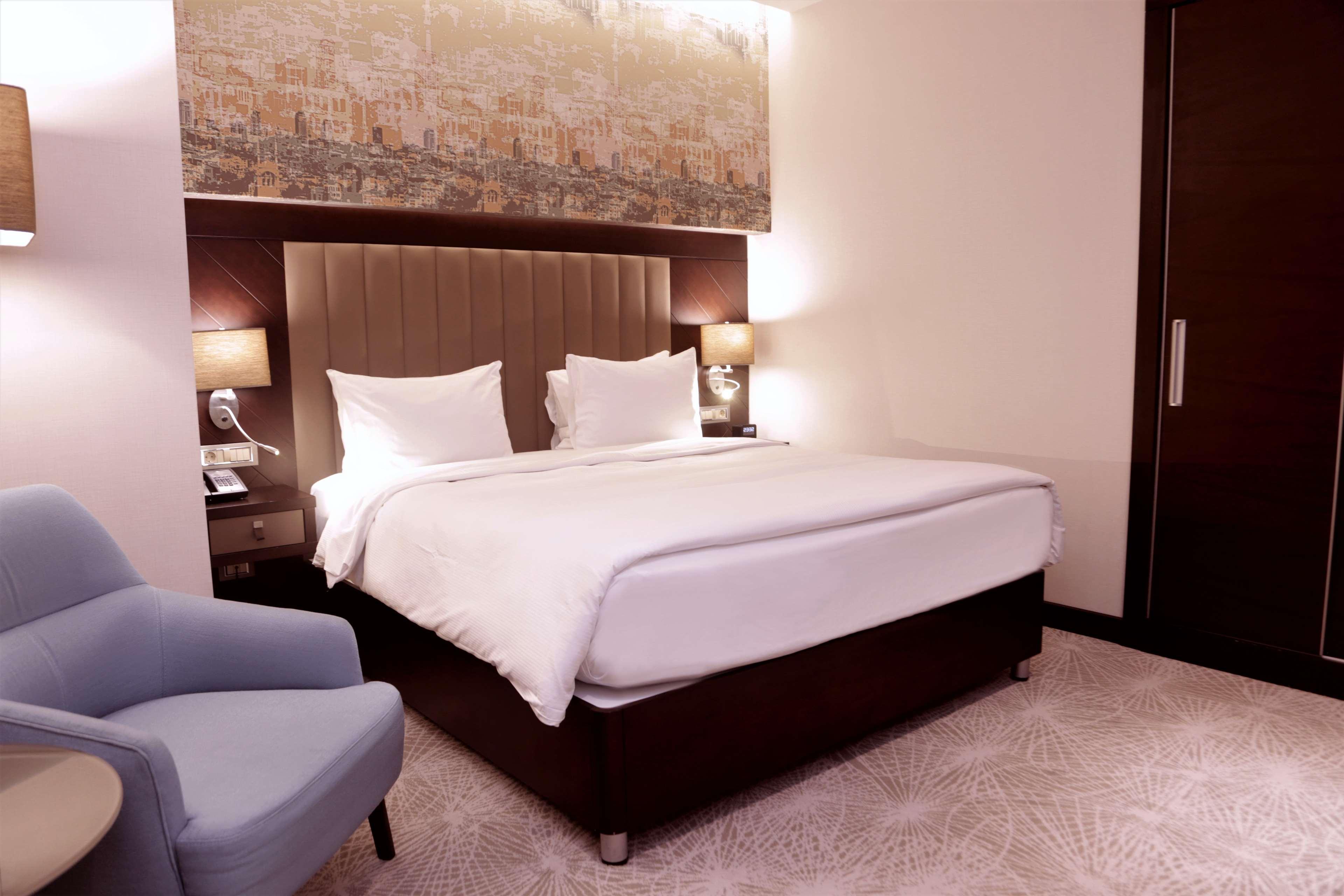Doubletree By Hilton Umraniye מלון