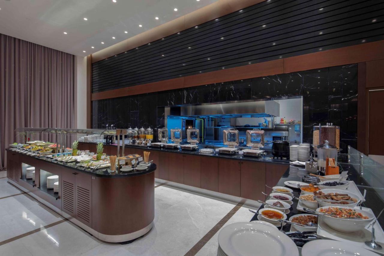 Doubletree By Hilton Umraniye מלון 5*