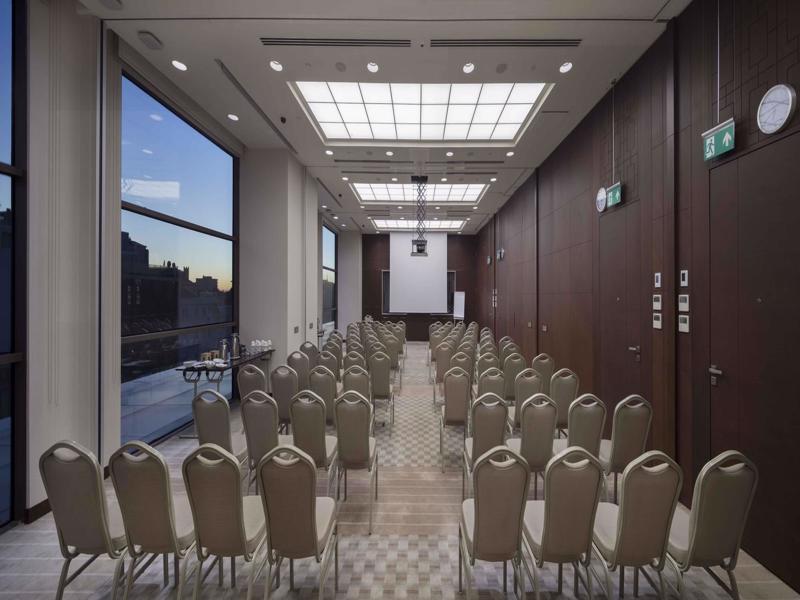 Doubletree By Hilton Umraniye 5* Istanboel