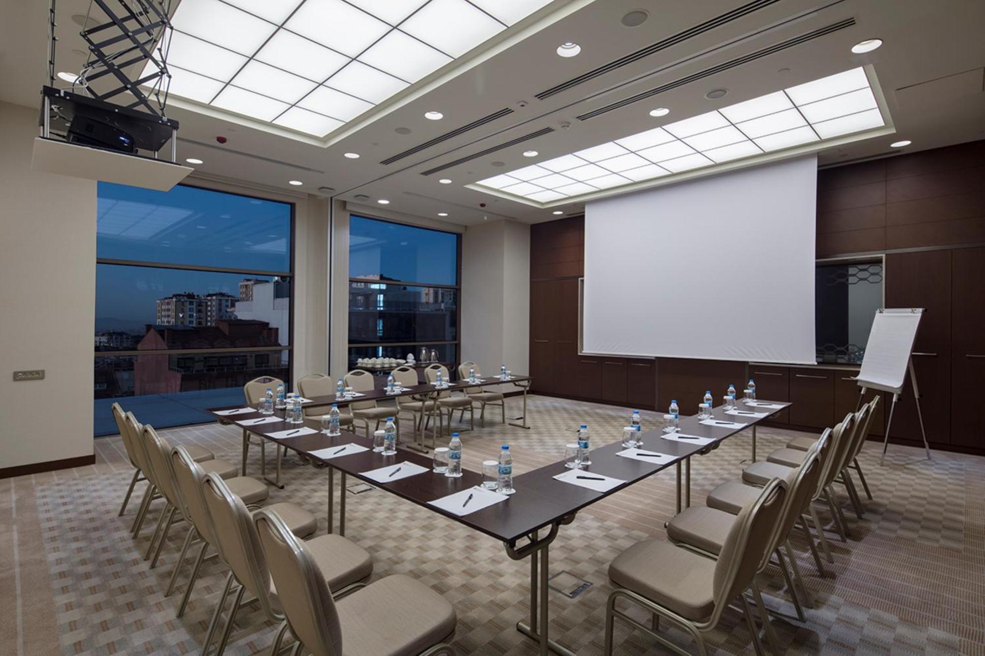Отель Doubletree By Hilton Umraniye Стамбул