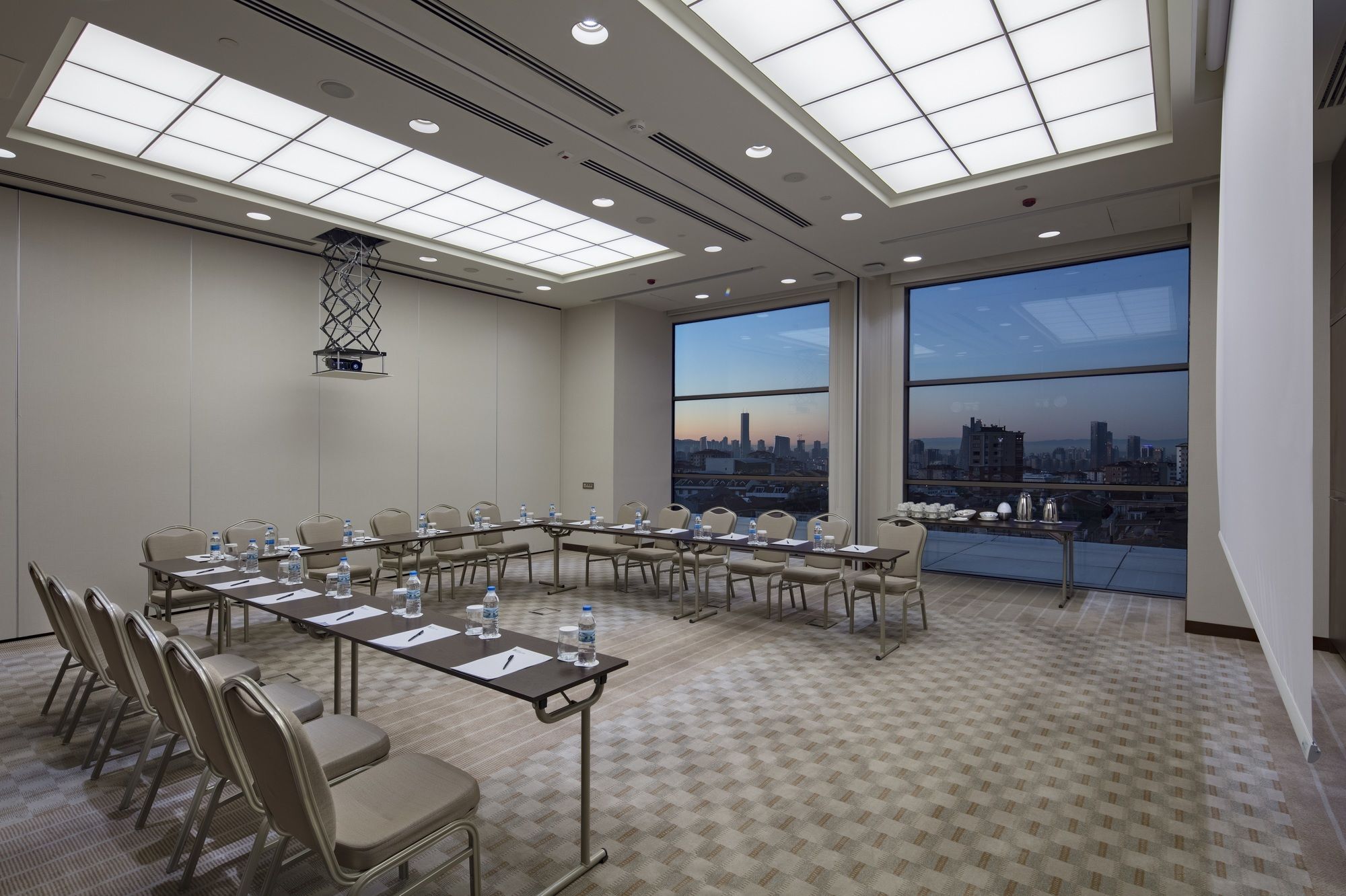 Doubletree By Hilton Umraniye 5*